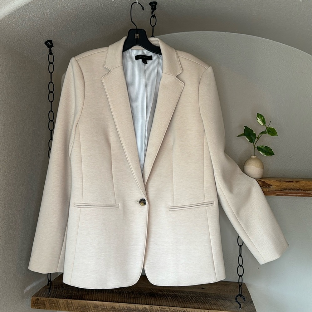 Ann Taylor Hutton Blazer in Double Knit, petal blush color, size 10-tall